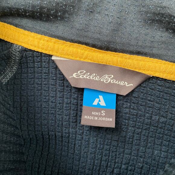 Eddie Bauer Men's Gray 1/2 Zip High Route Grid FreeHeat Fleece, size S - Picture 4 of 9